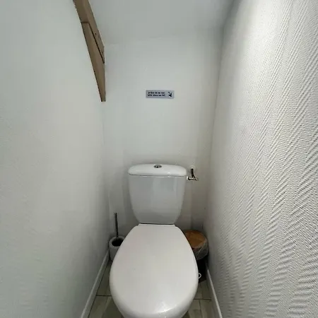 Au Centre *